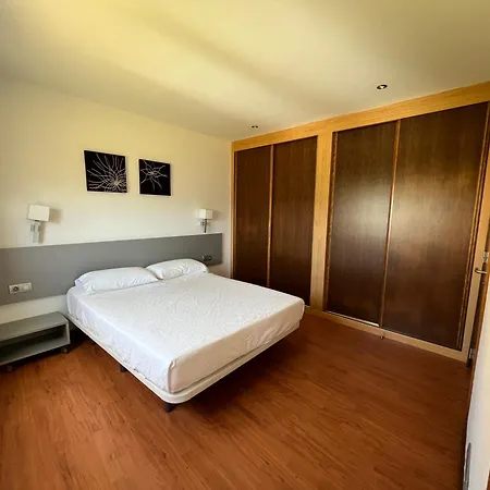 Porto By Miramar Hotel apartamentowy Cabana de Bergantiños